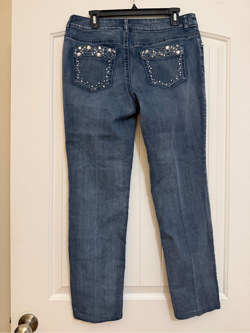 Chico's Dark Blue Straight-Leg Jeans with Studded Back Pockets Sz 1.5R (10R)